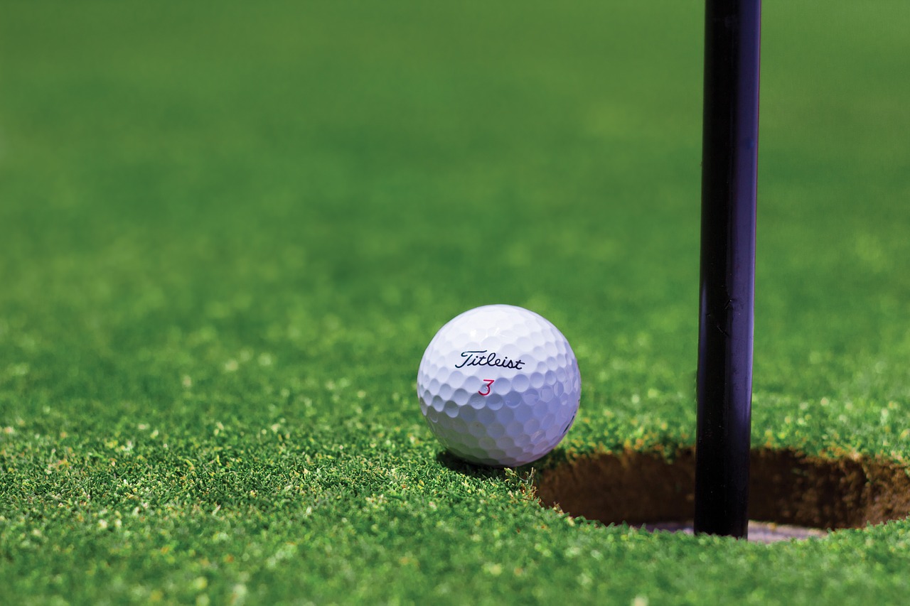 Best Golf Mats Reviews and Buying Guide of 2023